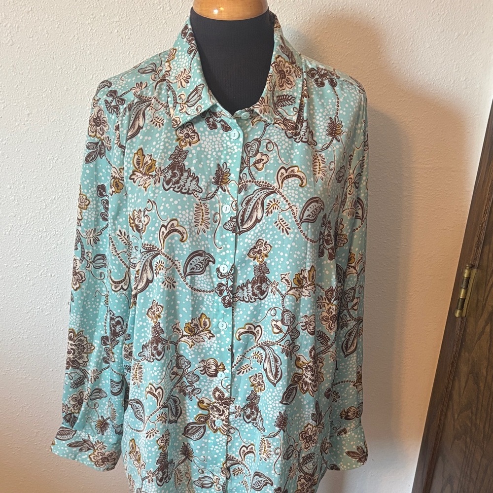 Liverpool Floral Polkadot Button Down Blouse size 2X